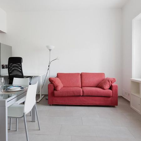 Апартаменти Cozy Apt With Balcony - Mm2 Sant'Agostino Мілан Екстер'єр фото